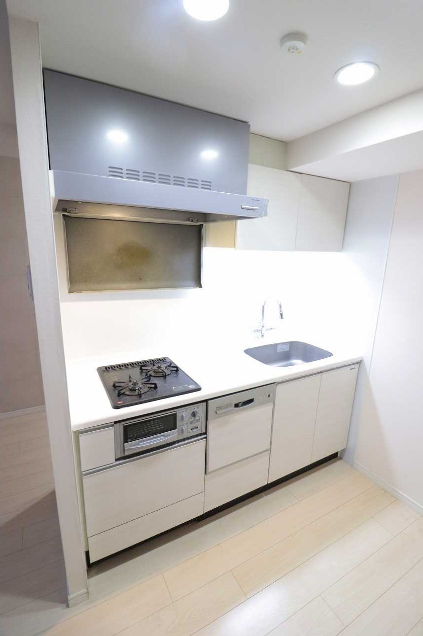 キッチン　※同物件、別部屋の写真です。