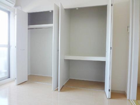 収納　クローゼット