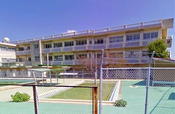 【Ocean Hills 弐番館の小学校】