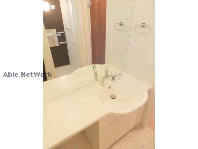 洗面設備　同型モデル