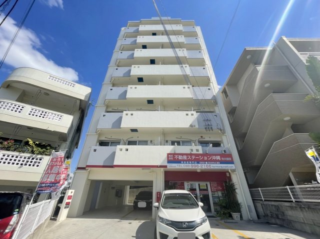 建物外観　ＲｏｓｓｏＥｓｔａｔｅ★那覇市長田エリア