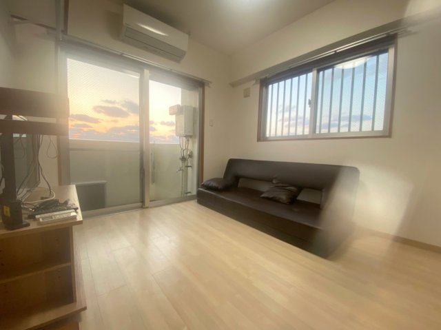 居室・リビング　※退去前の為、写真と現状が異なる場合がございます