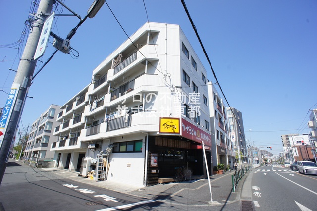 町田市南町田のマンションの建物外観