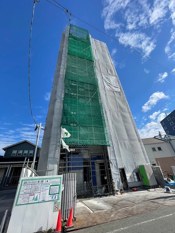 北九州市八幡東区枝光本町のマンションの建物外観