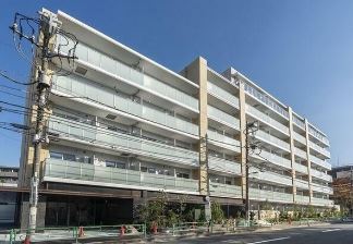 【メトロステージPLUS中野弥生町の建物外観】