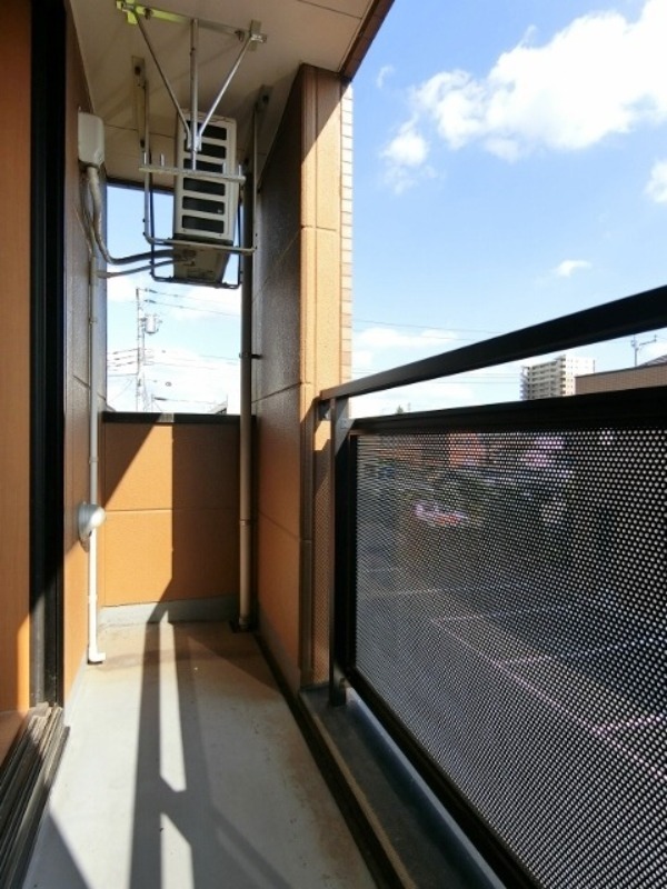 バルコニー　図面と現状に相違がある場合には現状を優先