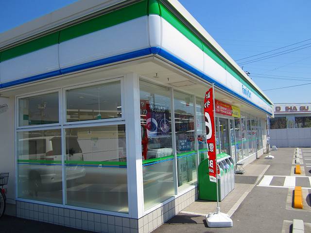 コンビニ　ファミリーマート下松南花岡店（コンビニ）まで371m