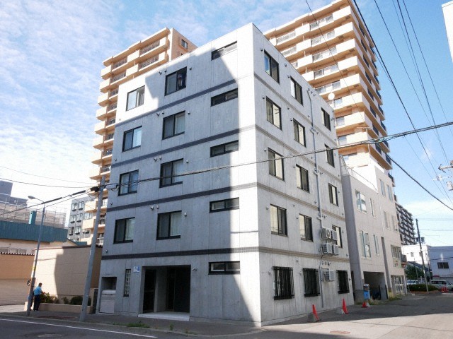 建物外観　☆物件名【エムズ豊平２２】とお伝え下さい！