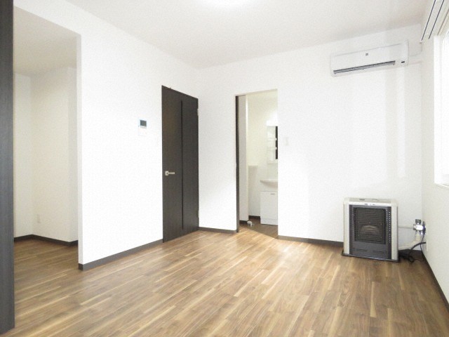 居室・リビング　明るいリビング♪