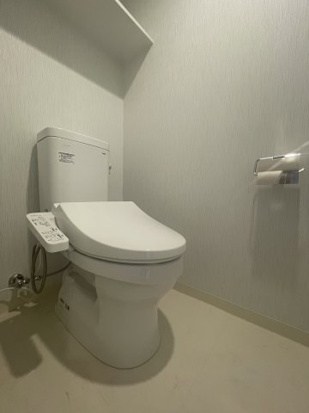 トイレ　反転部屋参照