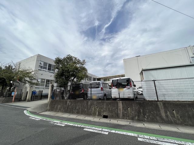 小学校　玉野市立荘内小学校放課後児童クラブ（小学校）まで1084m