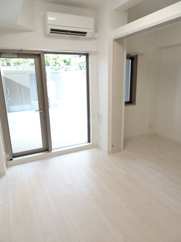 居室・リビング　103号室