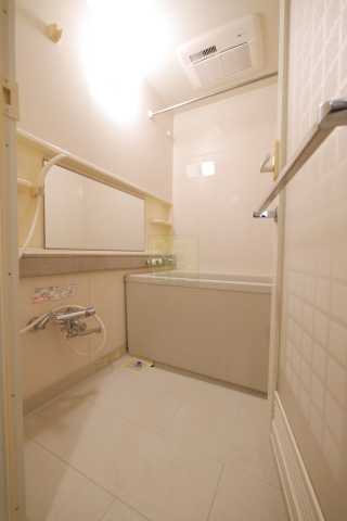 バス・シャワールーム　ステラメゾン下北沢