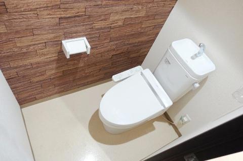 トイレ　シャワー付トイレ