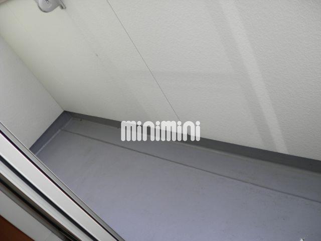 バルコニー　洗濯物ほせますよ