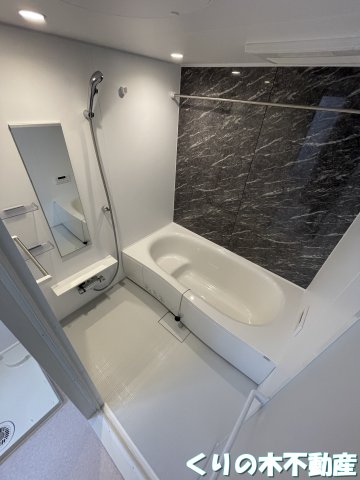 バス・シャワールーム　お風呂です