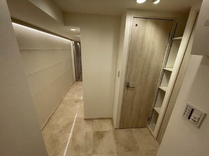玄関　玄関