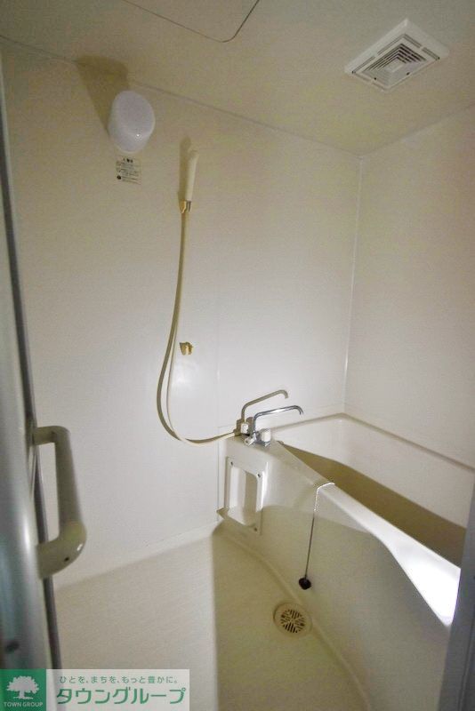 バス・シャワールーム　バス