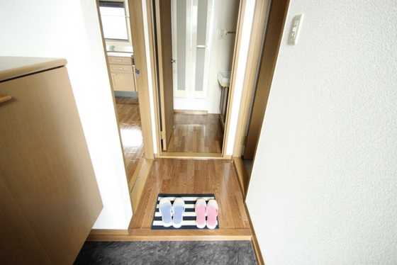 玄関　※別号室参照