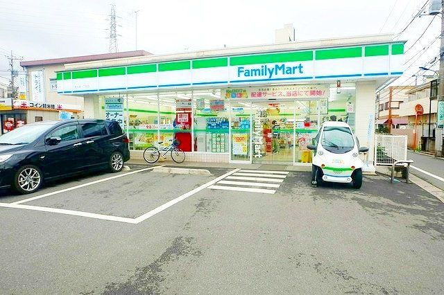 コンビニ　ファミリーマート南大泉一丁目店（コンビニ）まで380m