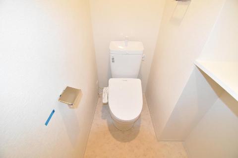 トイレ　トイレ