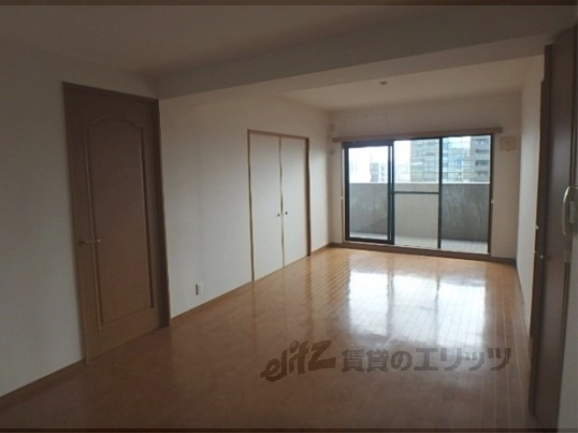 居室・リビング　リビング