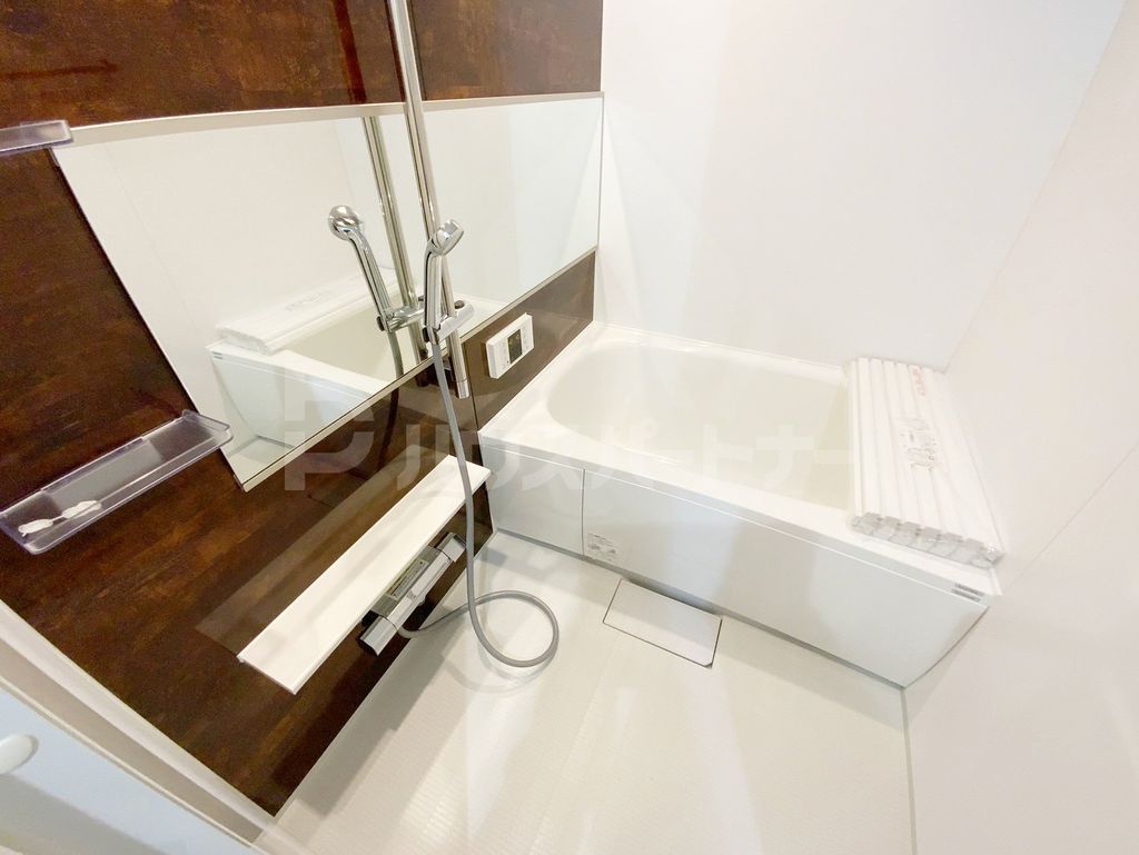 バス・シャワールーム　バス