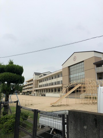 小学校　倉敷市立中庄小学校（小学校）まで730m
