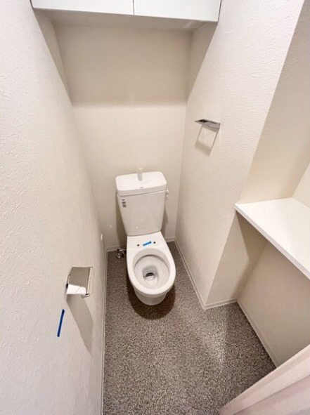 トイレ　スプランディッド上本町WESTII　トイレ