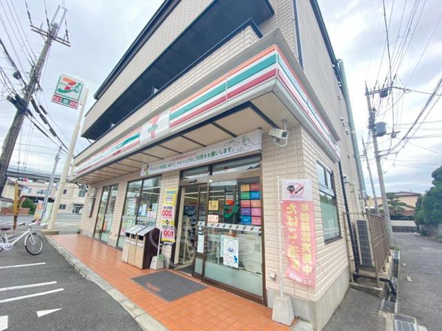 コンビニ　セブンイレブン　池田神田店（コンビニ）まで197m