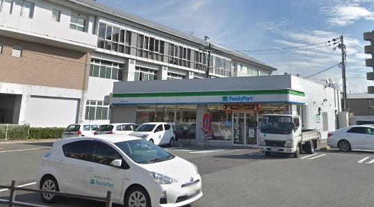 コンビニ　ファミリーマート 平野西一丁目店（コンビニ）まで809m