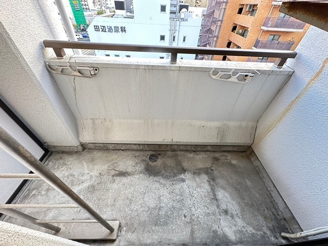 バルコニー　※他部屋の写真です。現況優先。