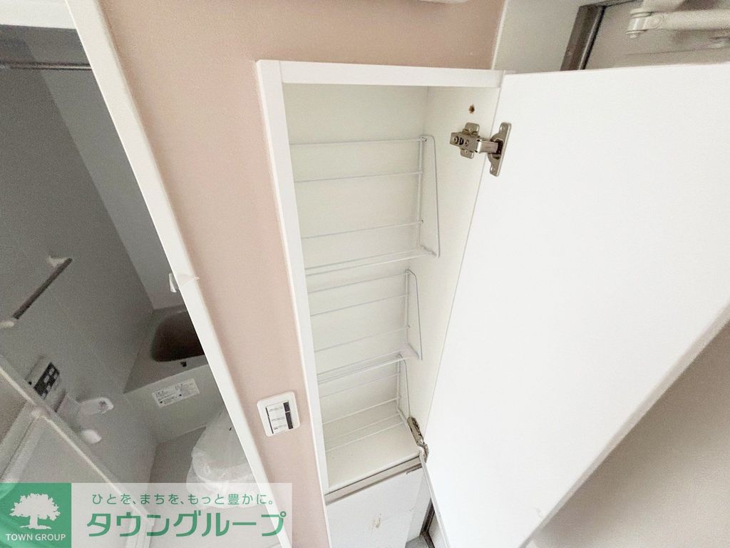 収納　バルコニー