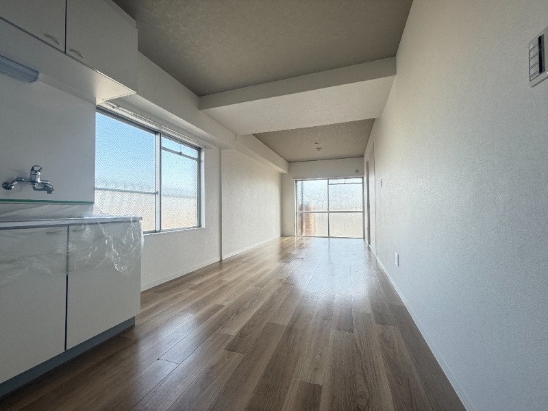 居室・リビング　広々リビング