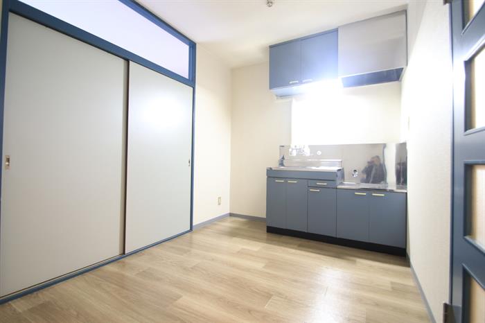 キッチン　2口のガスコンロ置けます！