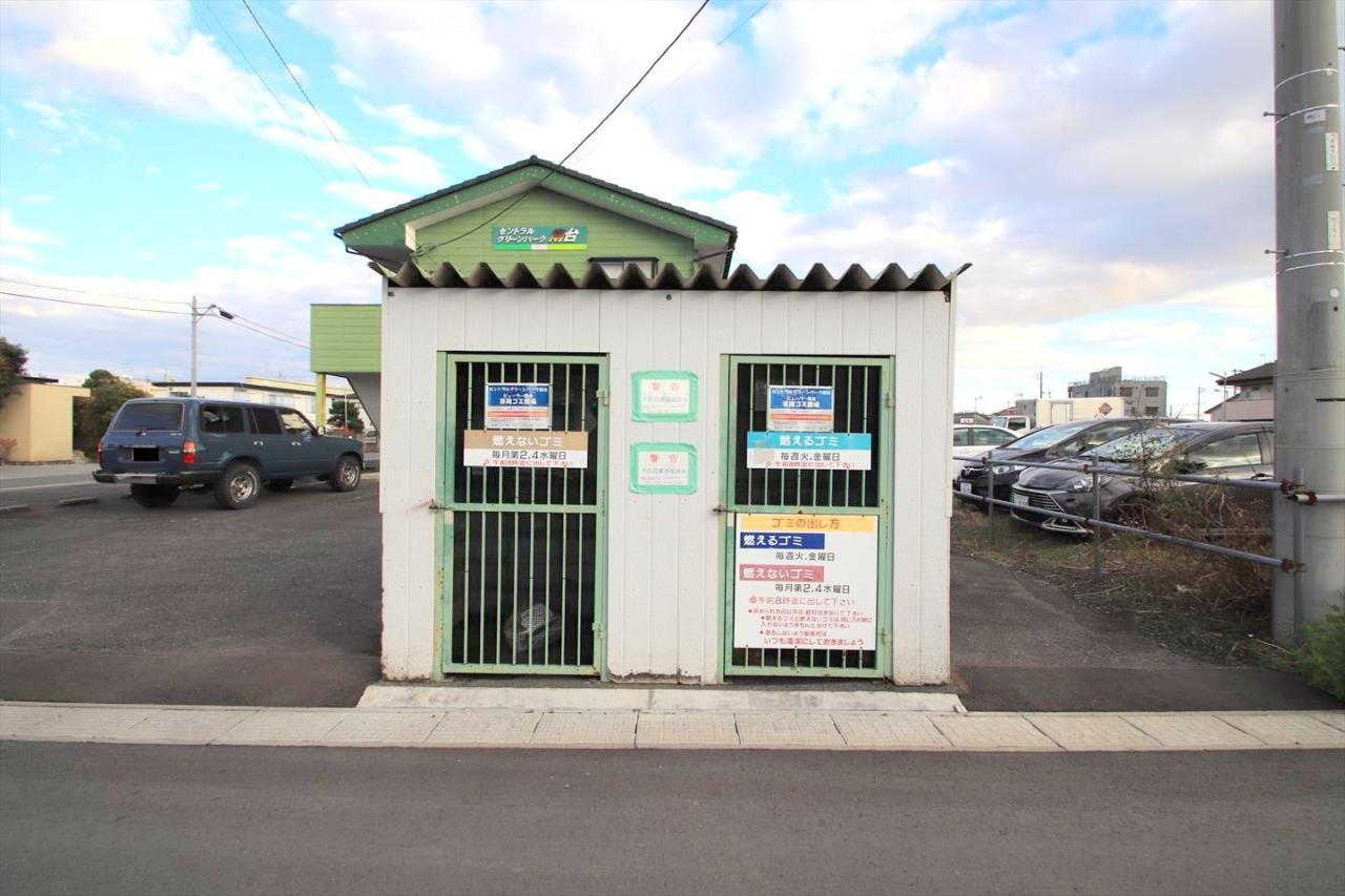 エントランス　専用ごみ置き場あります！