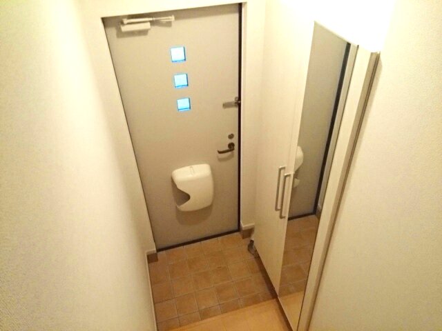 シャノアール西大井Iの玄関写真