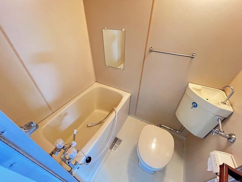 バス・シャワールーム　浴室