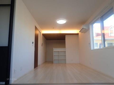 居室・リビング　対面キッチン仕様のLDK