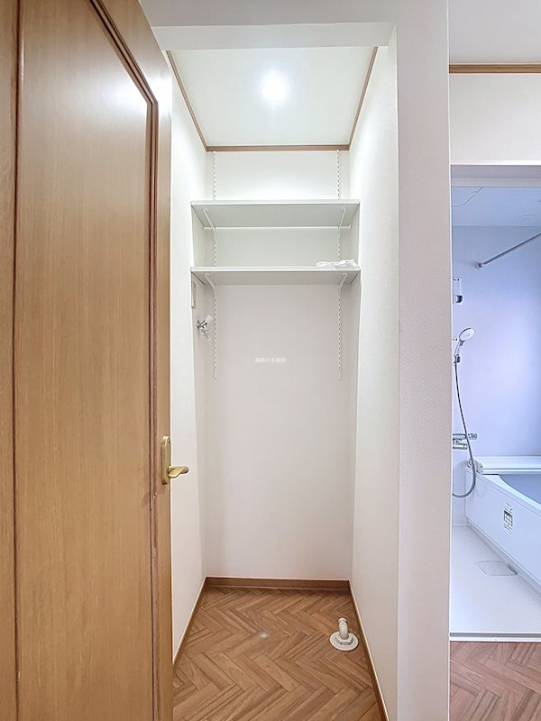 その他設備　洗濯機置き場