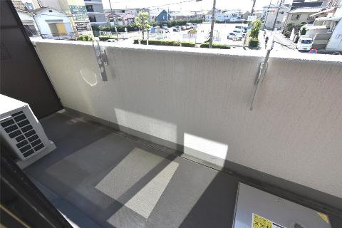 アルカディア茨木中津町　バルコニー　ベランダ