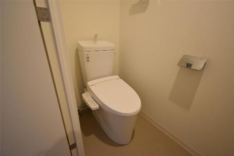 アルカディア茨木中津町　トイレ　トイレ