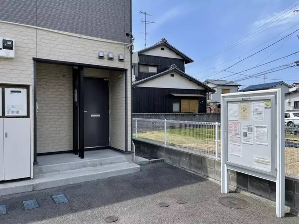 エントランス　エントランス