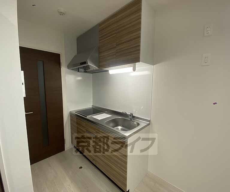 キッチン　２口ＩＨコンロ付きのキッチン