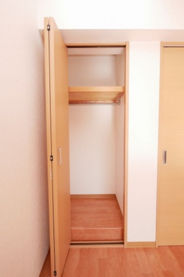 収納　※別部屋の写真です