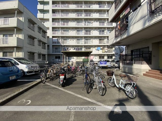 その他　ビックハット（その他）まで394m