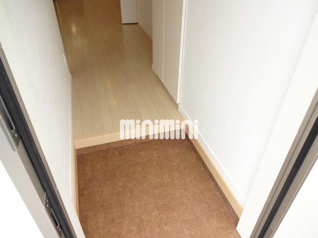 玄関　下駄箱つきの玄関