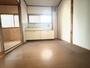 山崎駅より徒歩15分 築53年2ヶ月 2階建の賃貸物件