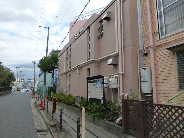 幼稚園・保育園　末次保育園（幼稚園・保育園）まで743m