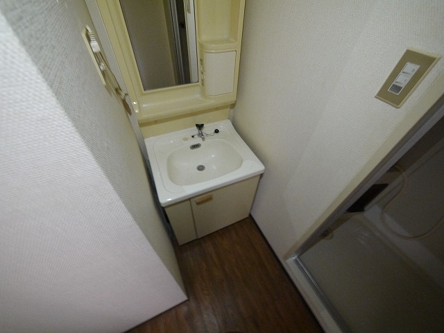 洗面設備　忙しい朝には欠かせない洗面所です